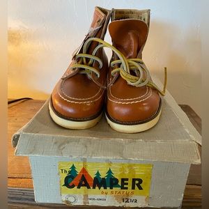 NWT Vintage children’s leather lace up work boots.